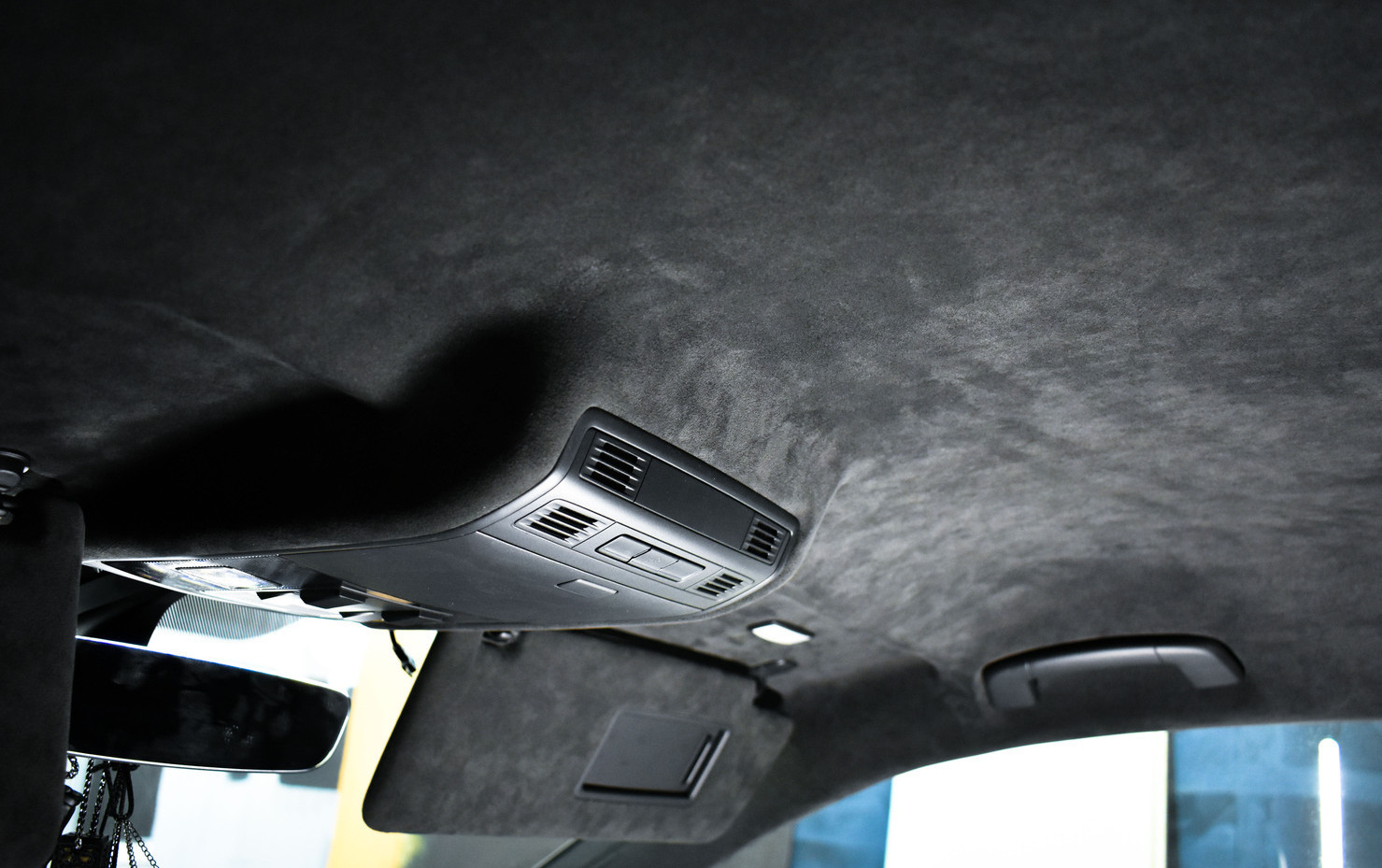 перетяжка потолка автомобиля перетяжка потолка